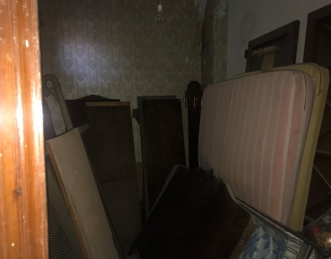 Продажа одной семьи в Муро-де-Алкой