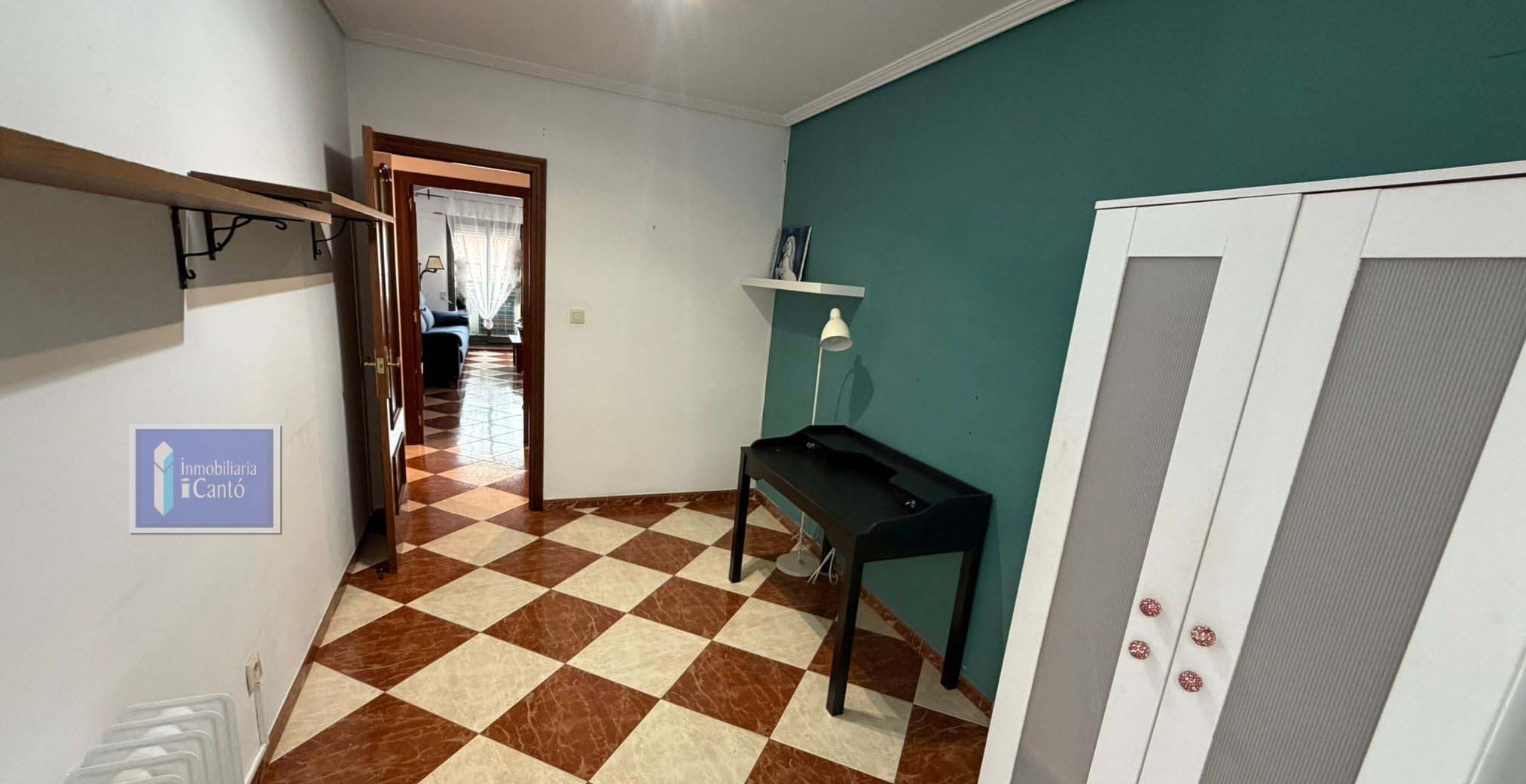 Piso en venta zona Santa Rosa