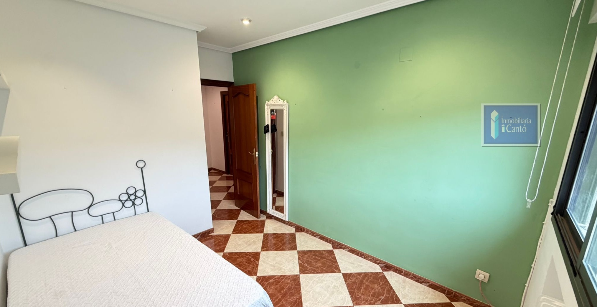 Piso en venta zona Santa Rosa