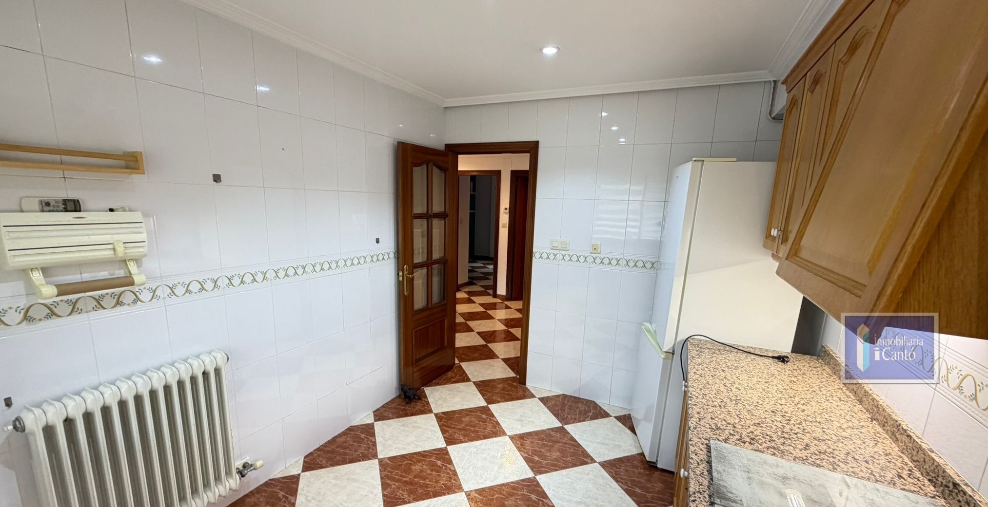 Piso en venta zona Santa Rosa