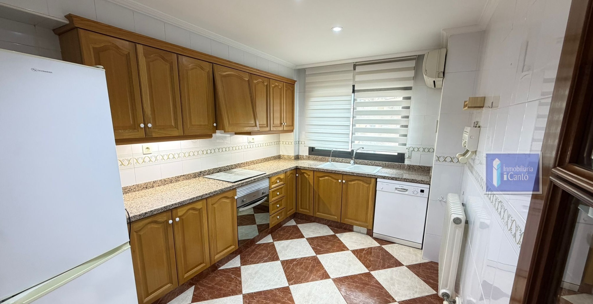 Piso en venta zona Santa Rosa