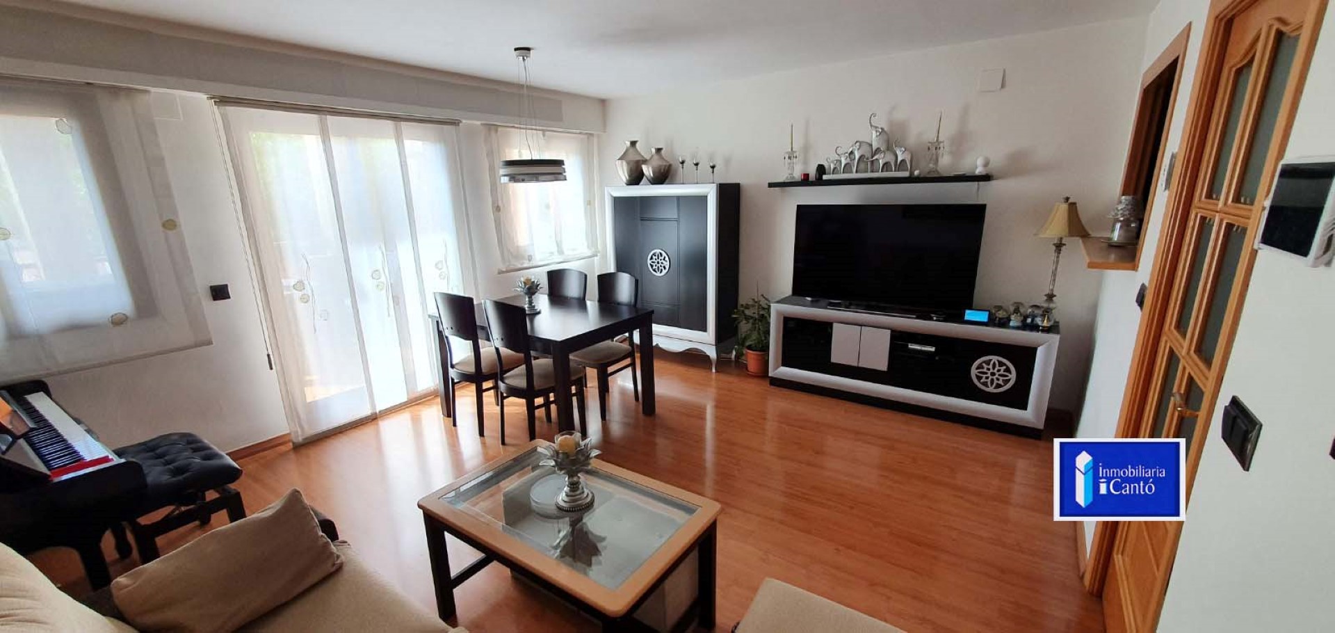 Apartment for Sale in the Eixample Area of Alcoy