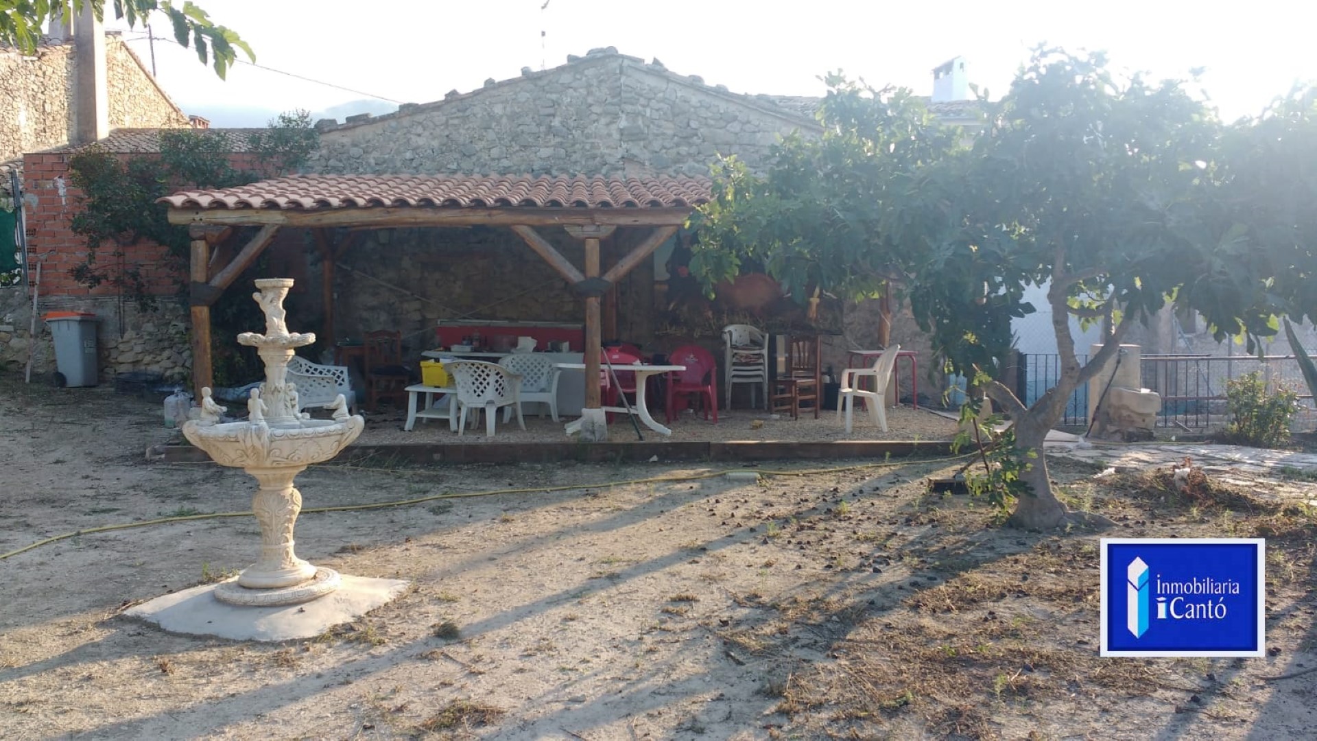 Casa de pueblo en Benifallim