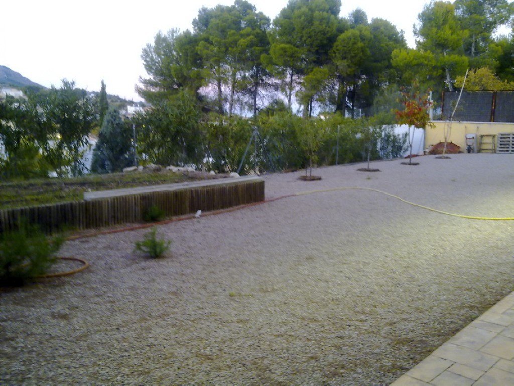 Stuga till salu i urbanisation nära Alcoy